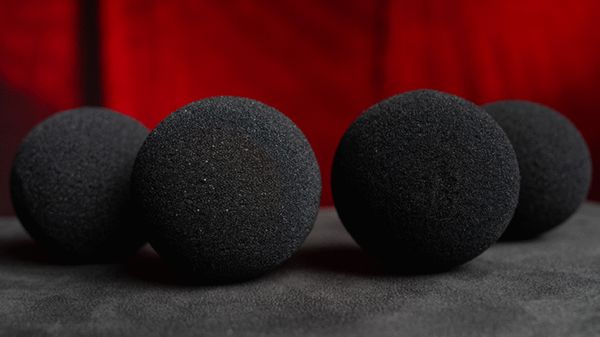 Sponge Balls 50PK BLACK 3" by Murphy's Magic - Imagen 2