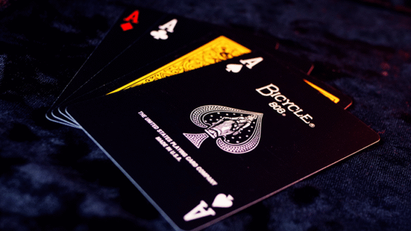 Bicycle Reverse (Red) Playing Cards - Imagen 2